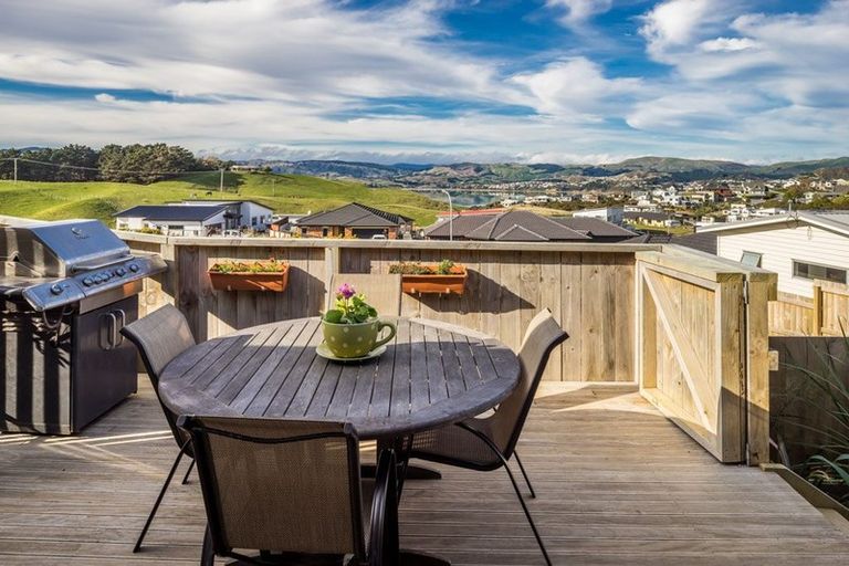 Photo of property in 44 Mo Street, Camborne, Porirua, 5026