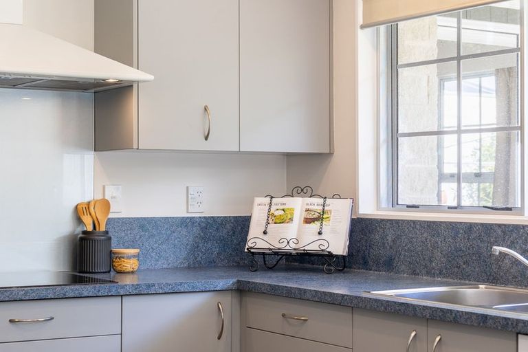 Photo of property in 34b Kapanui Road, Waikanae, 5036