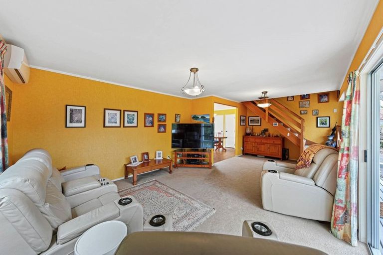 Photo of property in 57 Sunderlands Road, Half Moon Bay, Auckland, 2012