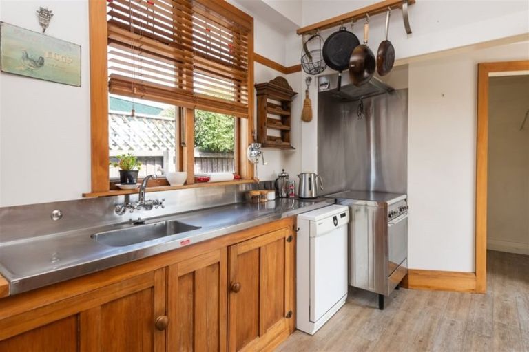 Photo of property in 195 Barrington Street, Somerfield, Christchurch, 8024