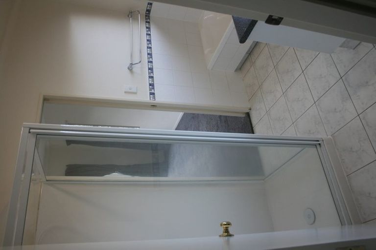 Photo of property in 5 Hawk Place, Welcome Bay, Tauranga, 3112