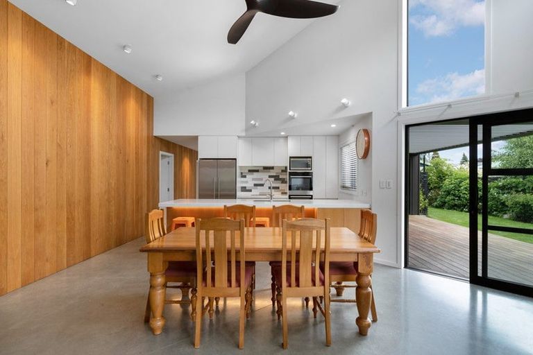 Photo of property in 20 Adamson Drive, Arrowtown, 9302