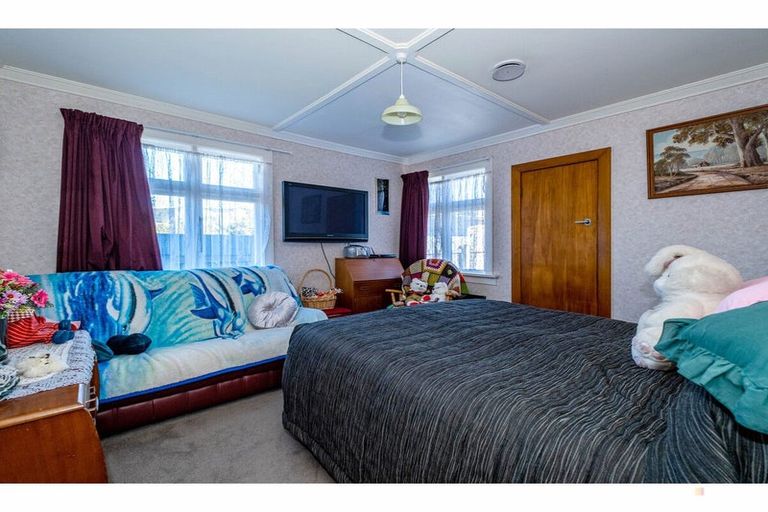 Photo of property in 56 Rhodes Street, Waimate, 7924