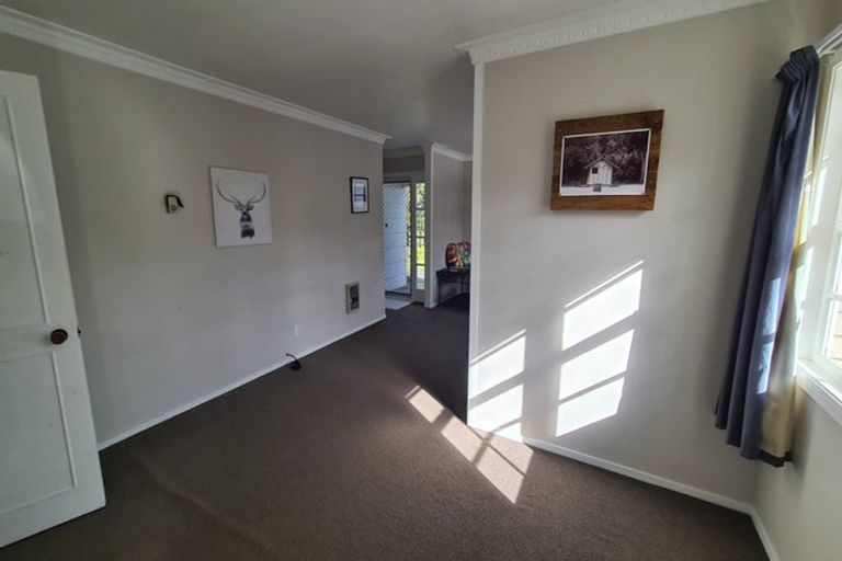 Photo of property in 21a Aubrey Street, Regent, Whangarei, 0112