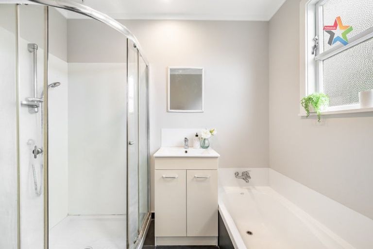 Photo of property in 20 Seddon Street, Naenae, Lower Hutt, 5011