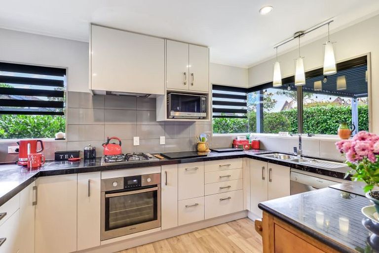 Photo of property in 30a Harrowfield Drive, Harrowfield, Hamilton, 3210