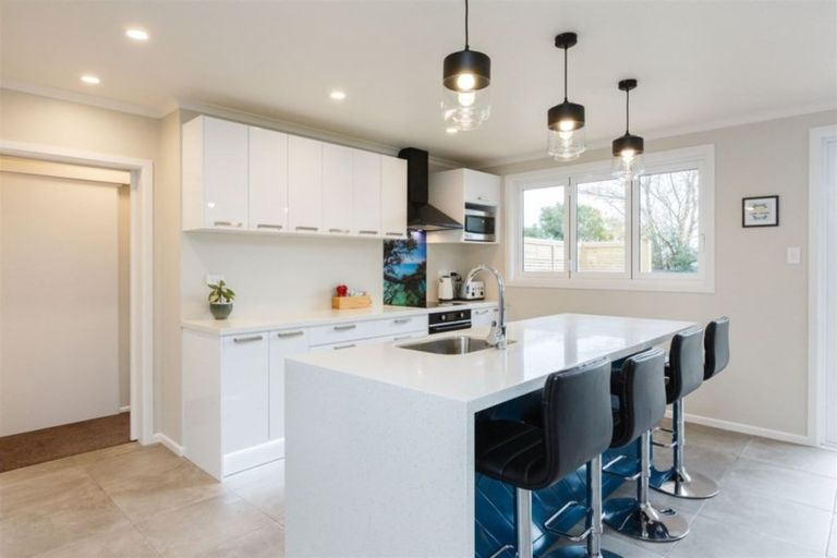 Photo of property in 5 Ilford Place, Awapuni, Palmerston North, 4412