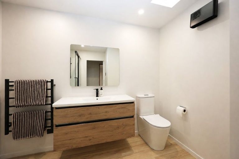 Photo of property in 5 Percy Street, Weston, Oamaru, 9401
