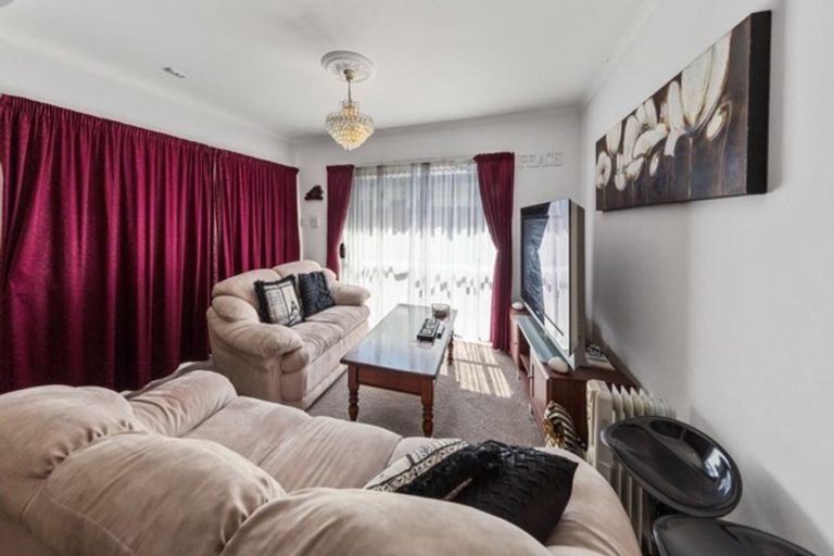 Photo of property in 14 Matarangi Road, East Tamaki, Auckland, 2013