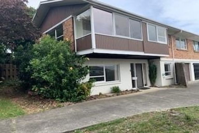 Photo of property in 1/57a Northboro Road, Belmont, Auckland, 0622