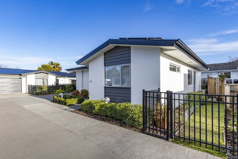Photo of property in 1/363 Avonhead Road, Avonhead, Christchurch, 8042