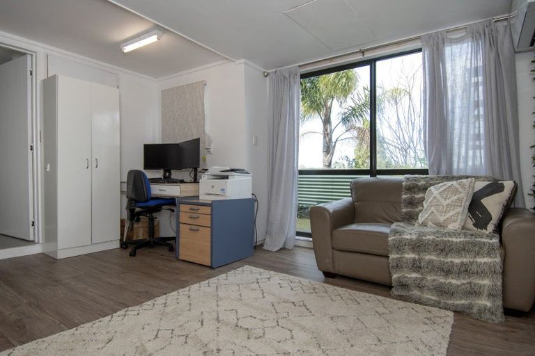 Photo of property in 8b Lemon Grove Avenue, Otumoetai, Tauranga, 3110