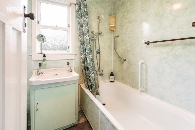 Photo of property in 7 Eskvale Street, Saint Kilda, Dunedin, 9012