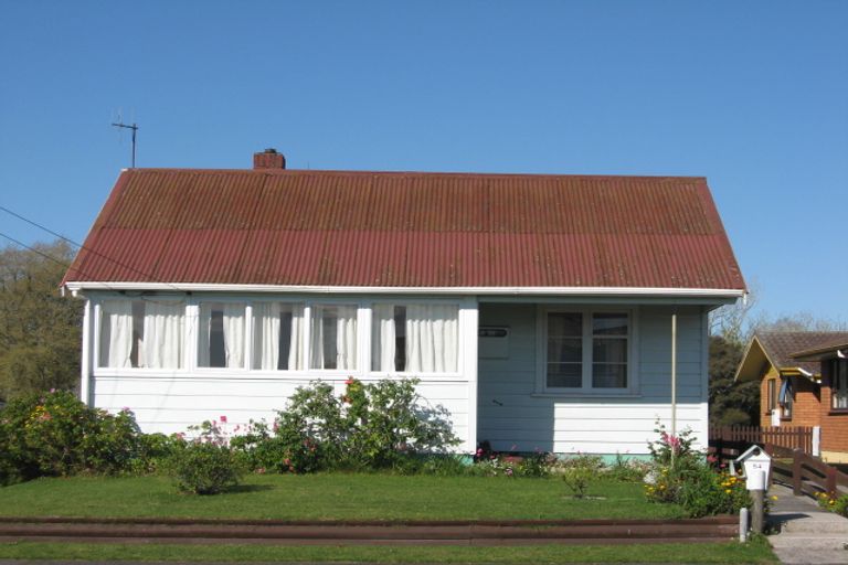 Photo of property in 54 Hakanoa Street, Huntly, 3700