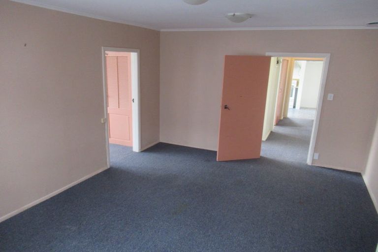 Photo of property in 1291 High Street, Taita, Lower Hutt, 5011