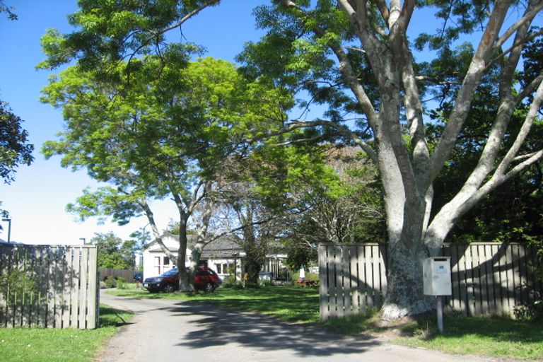 Photo of property in 48 Saxton Road West, Stoke, Nelson, 7011