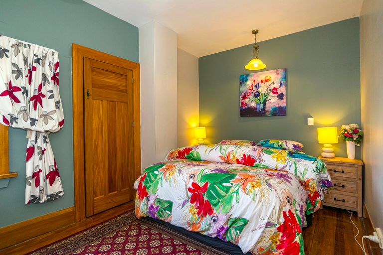 Photo of property in 5 Campbell Street, Geraldine, 7930