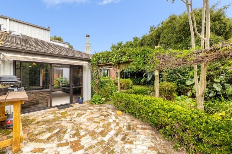 Photo of property in 15 Galway Place, Te Puke, 3119