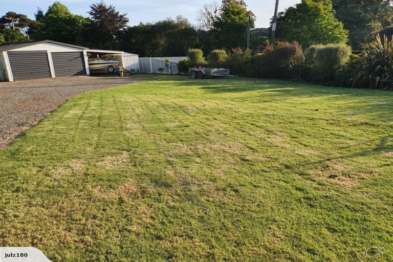 Photo of property in 30 Driving Creek Road, Coromandel, 3506