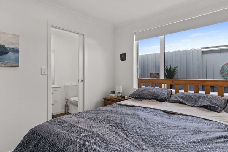 Photo of property in 14 Foley Grove, Pyes Pa, Tauranga, 3110