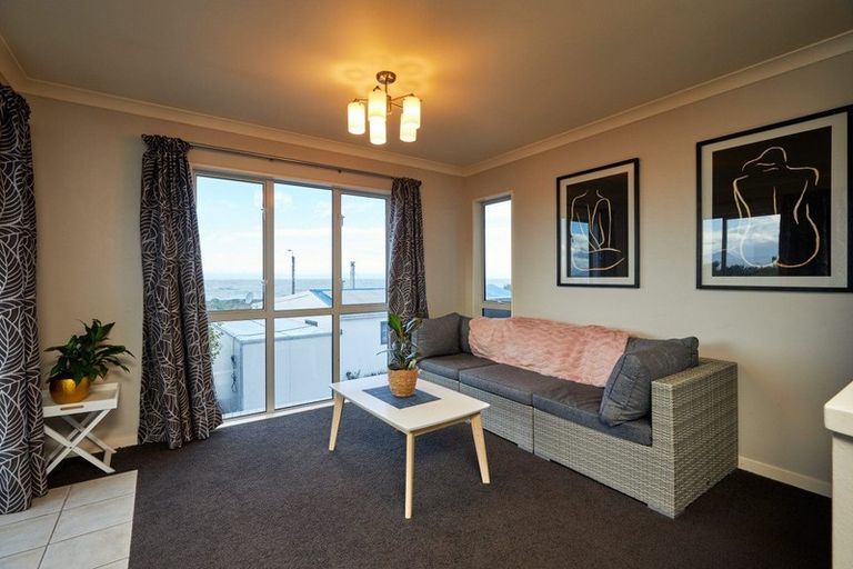 Photo of property in 5 Hawthorne Road, Kaikoura, 7300