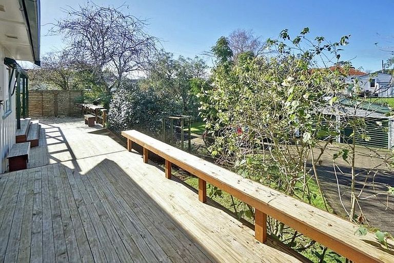 Photo of property in 6 Beatty Avenue, Te Puke, 3119