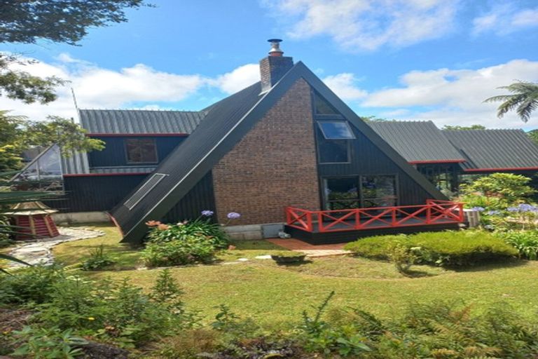 Photo of property in 8 Leith Crescent, Greymouth, 7805