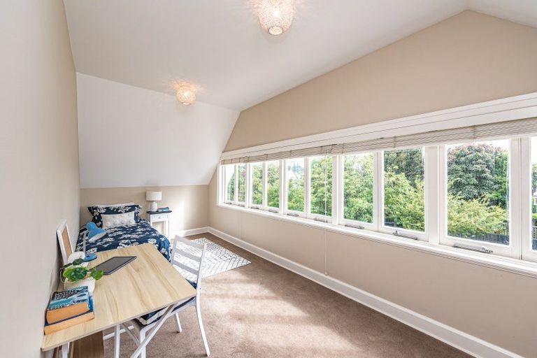 Photo of property in 98 Liverpool Street, Whanganui, 4500