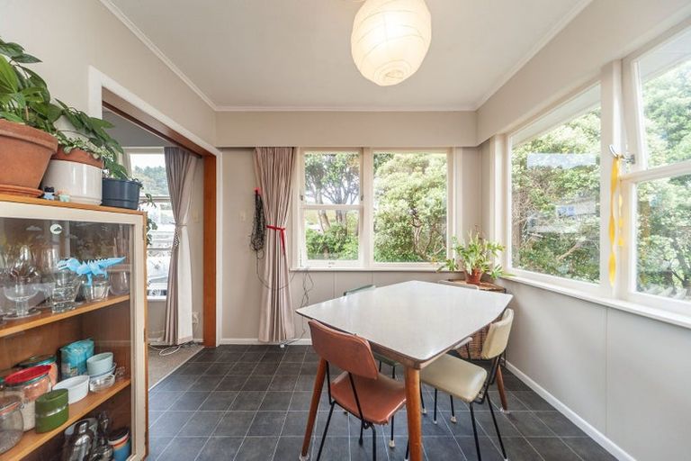 Photo of property in 3 Foyle Street, Island Bay, Wellington, 6023