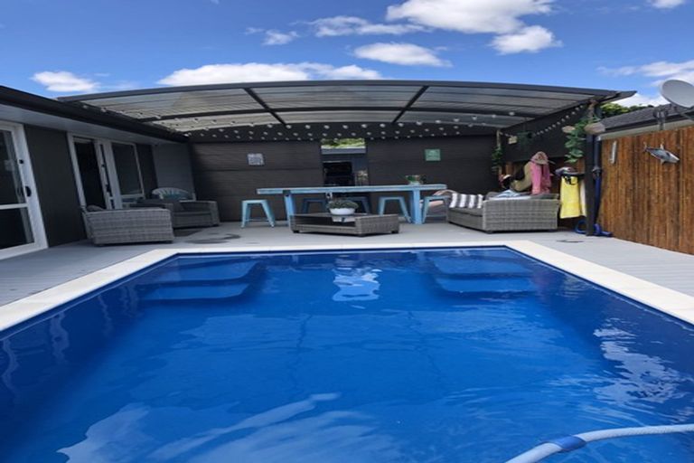 Photo of property in 69 Bert Wall Drive, Omokoroa, 3114