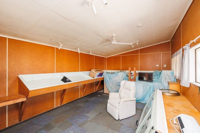 Photo of property in 1614 State Highway 3, Awahuri, Palmerston North, 4476