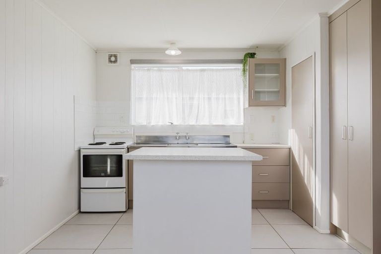 Photo of property in 5 Edward Street, Pahiatua, 4910