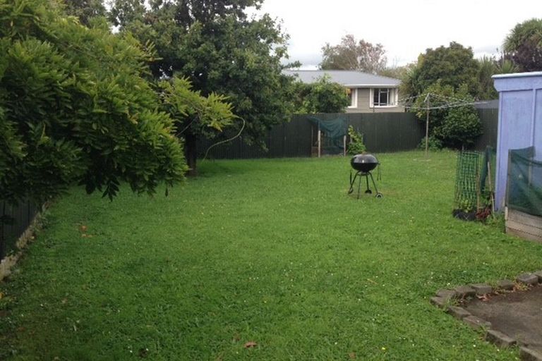 Photo of property in 5 Iona Street, Hokowhitu, Palmerston North, 4410