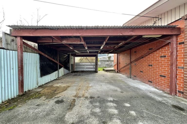 Photo of property in 9a Islington Street, Trentham, Upper Hutt, 5018