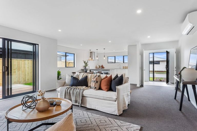 Photo of property in 14 Fauna Street, Halswell, Christchurch, 8025