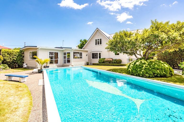 Photo of property in 98 Liverpool Street, Whanganui, 4500