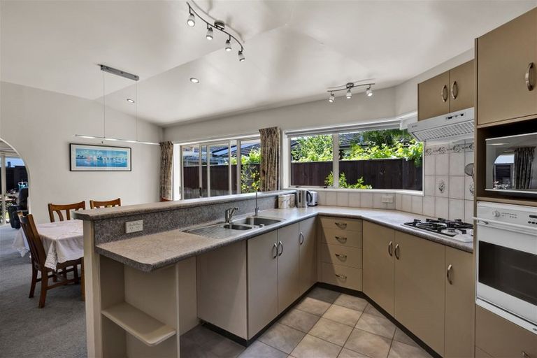 Photo of property in 70 Doone Street, Lynmouth, New Plymouth, 4310