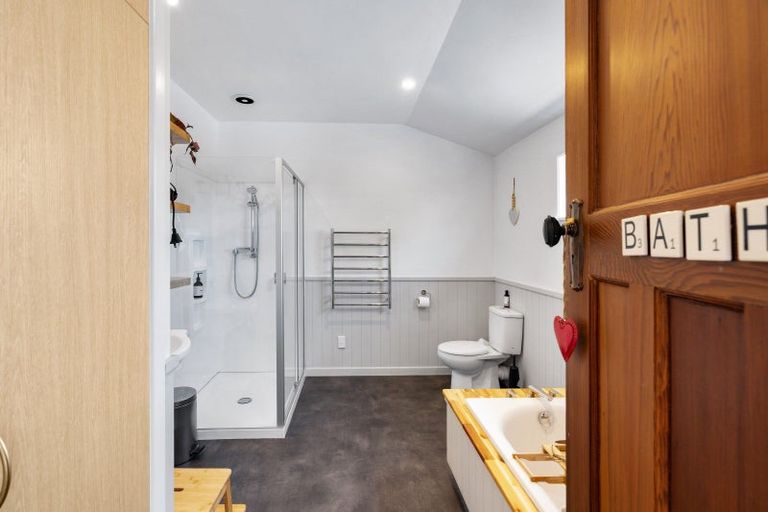 Photo of property in 910 Dufferin Street, Akina, Hastings, 4122