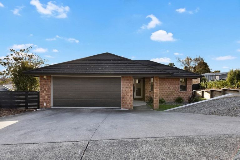 Photo of property in 28 The Close, Greenhithe, Auckland, 0632