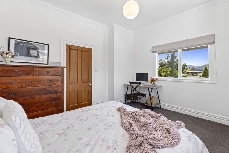 Photo of property in 20 Donegal Street, Cromwell, 9310