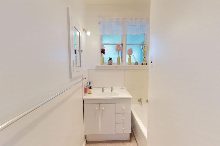 Photo of property in 28 Bird Street, Hampstead, Ashburton, 7700