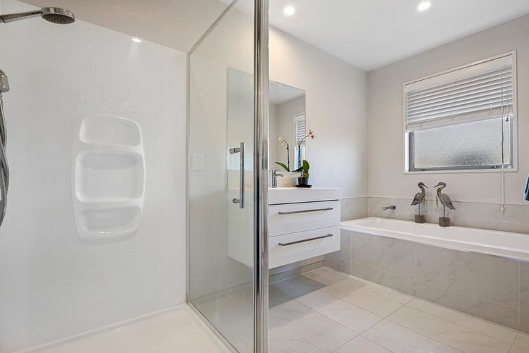 Photo of property in 70 Quinns Road, Shirley, Christchurch, 8013