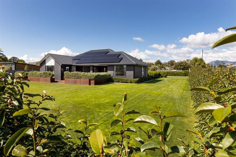 Photo of property in 37 Birchwood Avenue, Burleigh, Blenheim, 7201