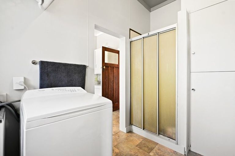 Photo of property in 110 Foster Road, Temple View, Hamilton, 3290