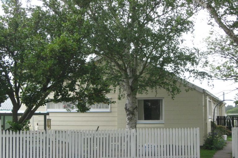 Photo of property in 5/41 Clivedon Place, Redwood, Christchurch, 8051