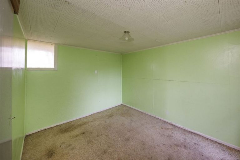 Photo of property in 10a Milne Street, Sanson, 4817