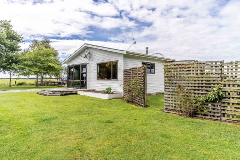 Photo of property in 35 Crowe Road, Springhills, Winton, 9781