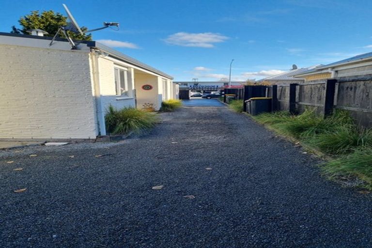 Photo of property in 1/192 Waimairi Road, Ilam, Christchurch, 8041