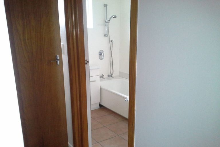 Photo of property in 5a Beach Road, Plimmerton, Porirua, 5026