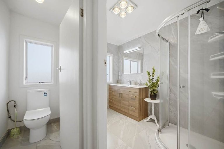 Photo of property in 108 Coronation Road, Hillcrest, Auckland, 0627